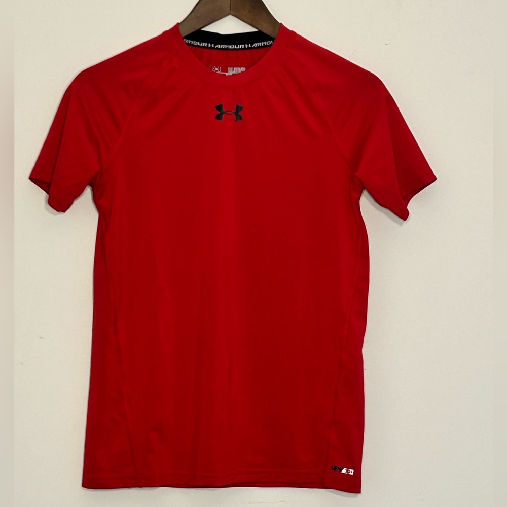Under Armour HeatGear Red Fitted Performance Tee YXL